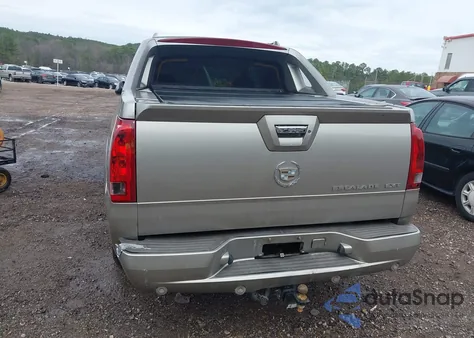 2002 Cadillac Escalade Ext Standard from USA, damaged, VIN 3GYEK63N52G359489